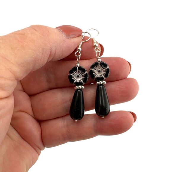 Black Hibiscus Flower and Teardrop Earrings - Picture 7 of 7